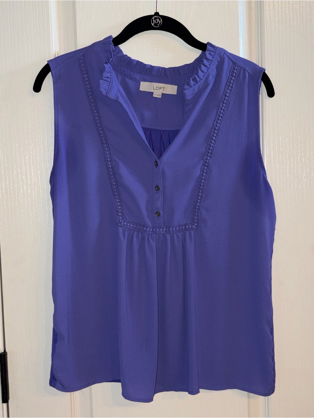 LOFT Ruffled V-Neck Sleeveless Camisole in Violet